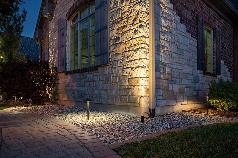 LED Landscape Lighting Kit - 4 Cone Shade Path Lights - 6 Spotlights - Stainless Steel Transformer - 4000K - Image 9