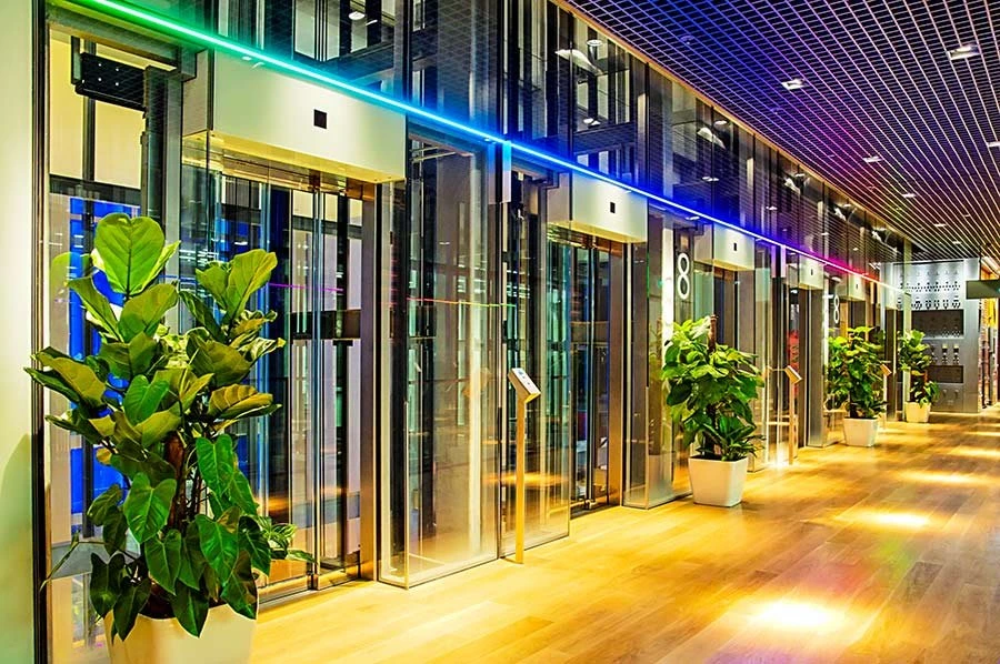 5m Digital RGB LED Strip Light - 18 LEDs/ft - Addressable Color-Chasing LED Tape Light - 12V - IP67 - RGB - Image 8