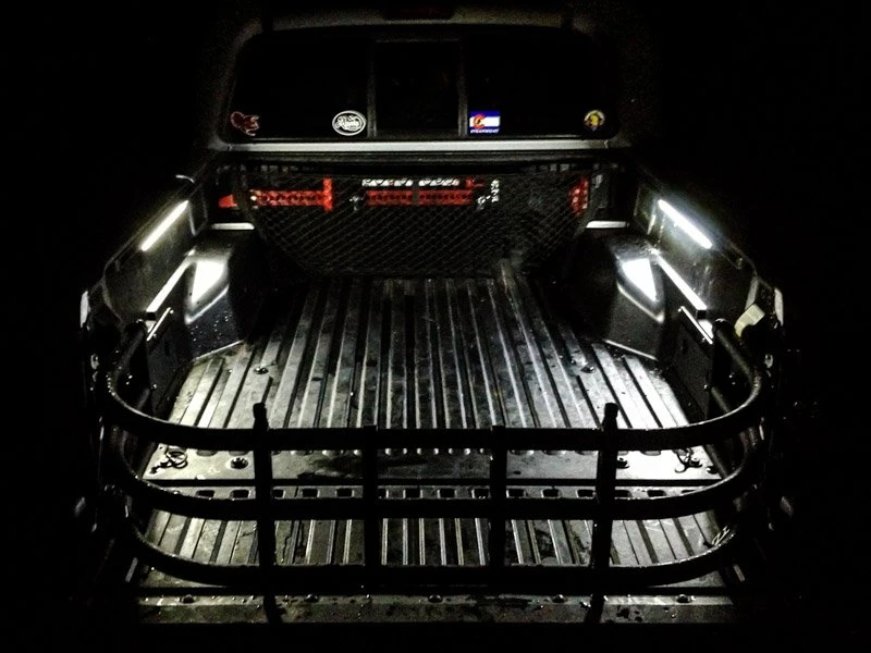 Waterproof Linear LED Light Bar Fixture With DC Barrel Connectors - 415 Lm/ft - Image 6