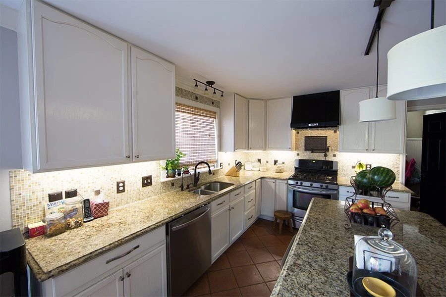 RGBW LED Strip Lights - Dual Row 24V LED Tape Light With White And Multicolor LEDs - 530 Lumens/ft. - Image 6