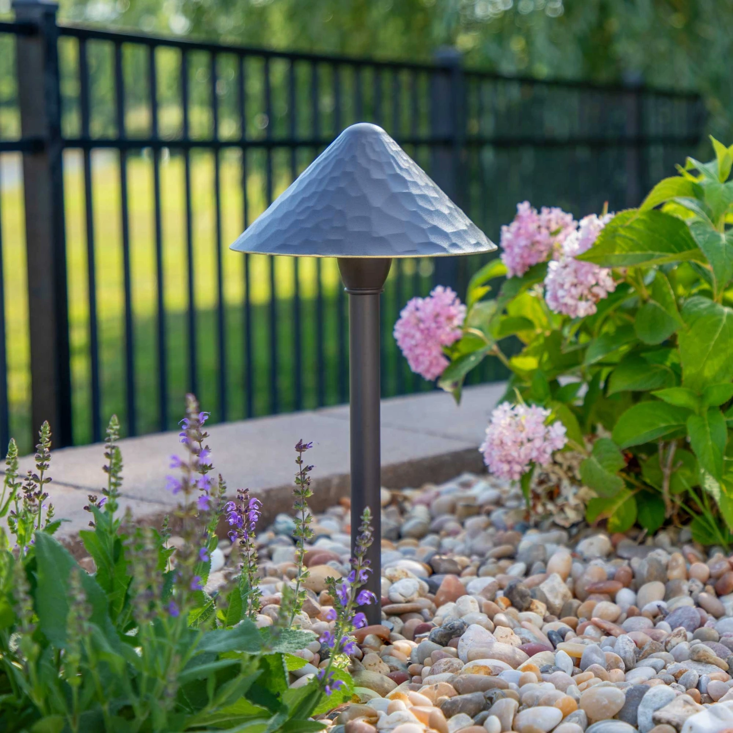 12V Landscape LED Path Light - 7.5" Hammered Cone Shade - Bronze - 2700K / 3000K / 4000K - Image 6