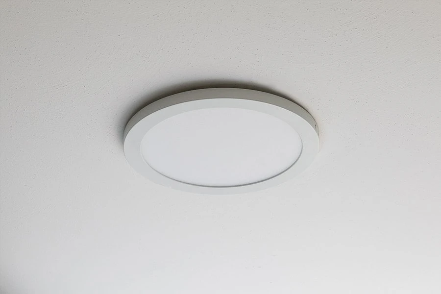 9" LED Downlight - White Magnetic Trim - 18W Flush Mount Ceiling Light - 100W Incandescent Equivalent - Dimmable - 1,440 Lumens - Warm 3000K - Image 6