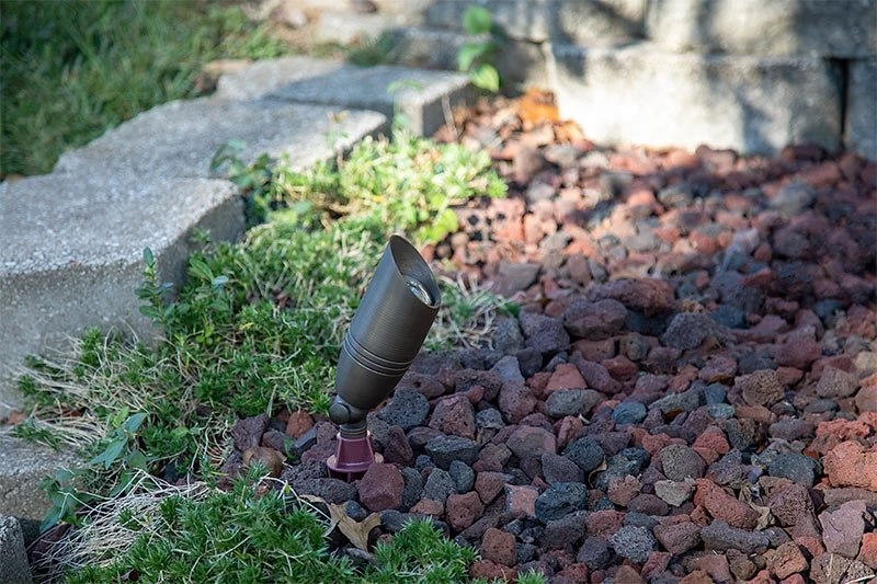 LED Landscape Lighting Kit - 6 Spotlights - 4 Cone Shade Path Lights - Stainless Steel Transformer - Natural White - Image 9