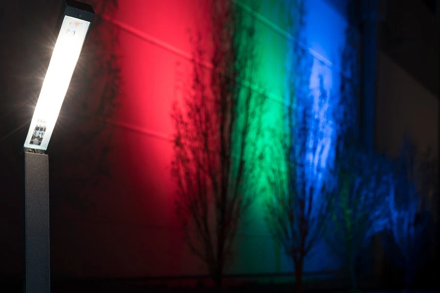 Landscape LED Path Lights With Offset Linear Light Head - 3 Watt - Image 12