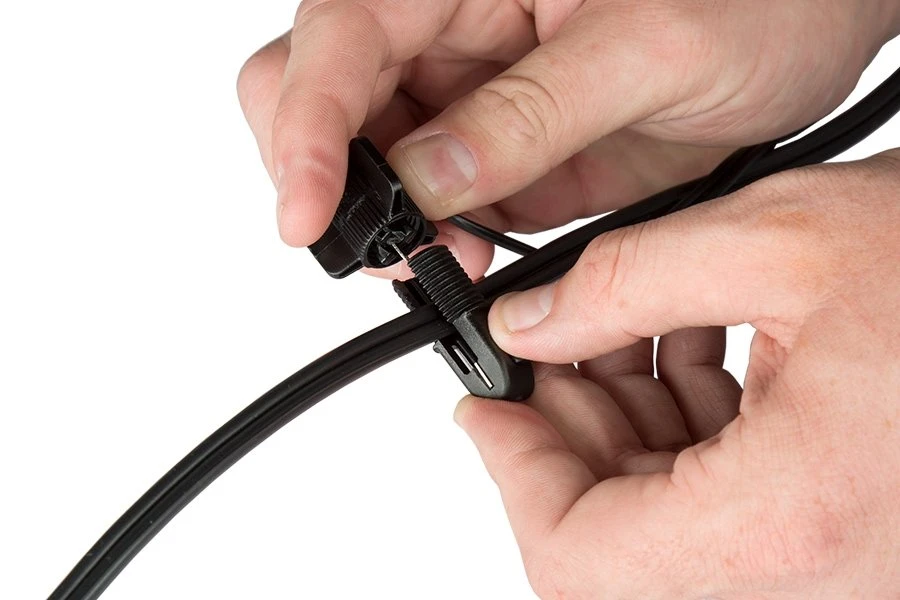 LED Landscape Lighting Kit - 6 Offset Square Head Path Lights - Low Voltage Transformer - Image 4