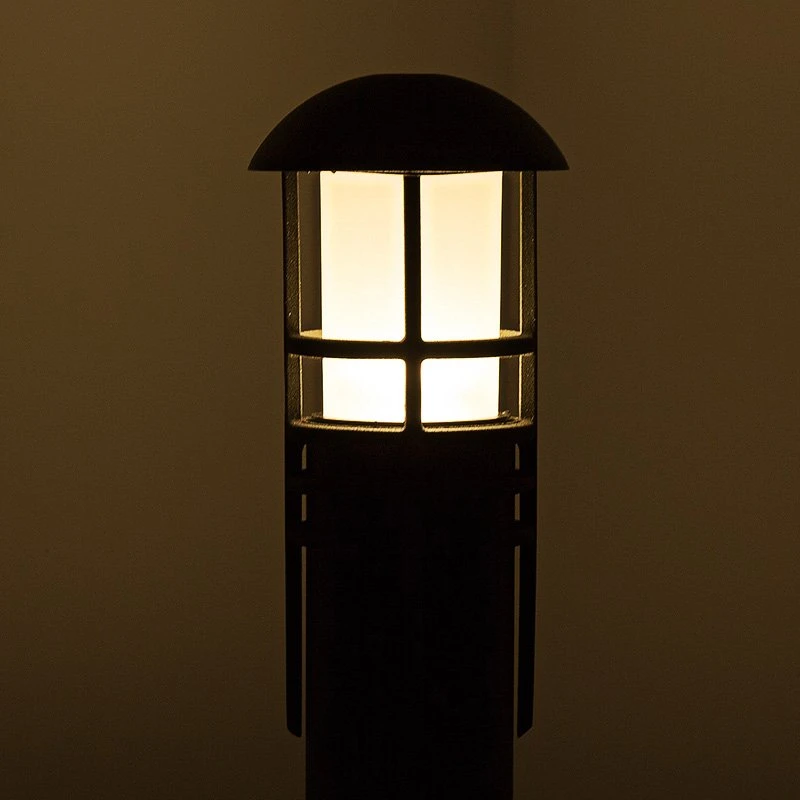 LED Landscape Lighting Kit - 6 Mini Bollard Path Lights - 2 Spotlights - Low Voltage Transformer - Warm White - Image 6