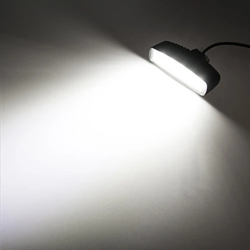 Off-Road LED Work Light / LED Driving Light - 6" Rectangle - 15W - 850 Lumens - Image 7