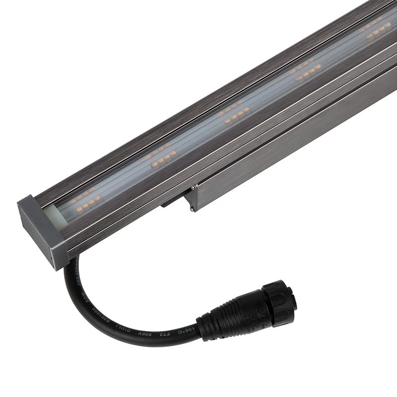 48" Linear LED Wall Washer - 20-Watt - Up To 1,600 Lumens - 120-277 VAC - 3000K / 5000K - Image 3